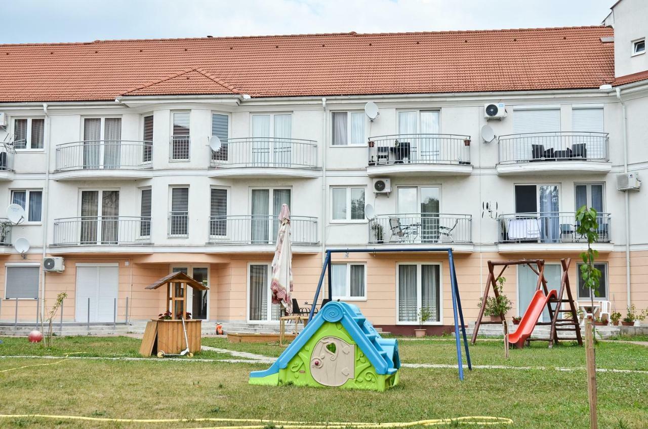 דירות Hajdúszoboszló Diamond House מראה חיצוני תמונה