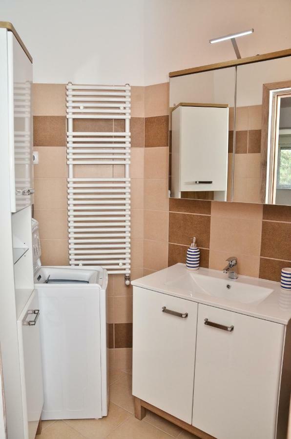 דירות Hajdúszoboszló Diamond House מראה חיצוני תמונה